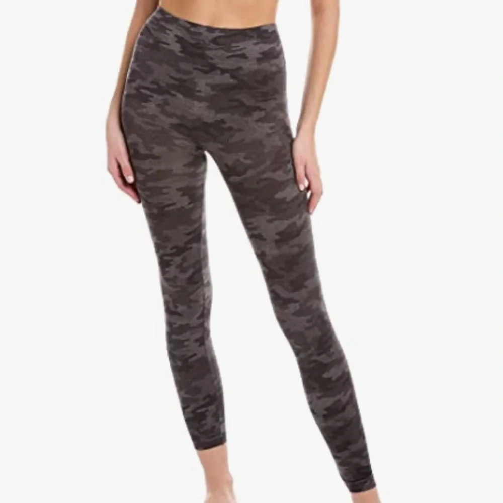 SPANX women’s Look At Me Now heather camo grey leggings size SMALL pull-on - Picture 7 of 8